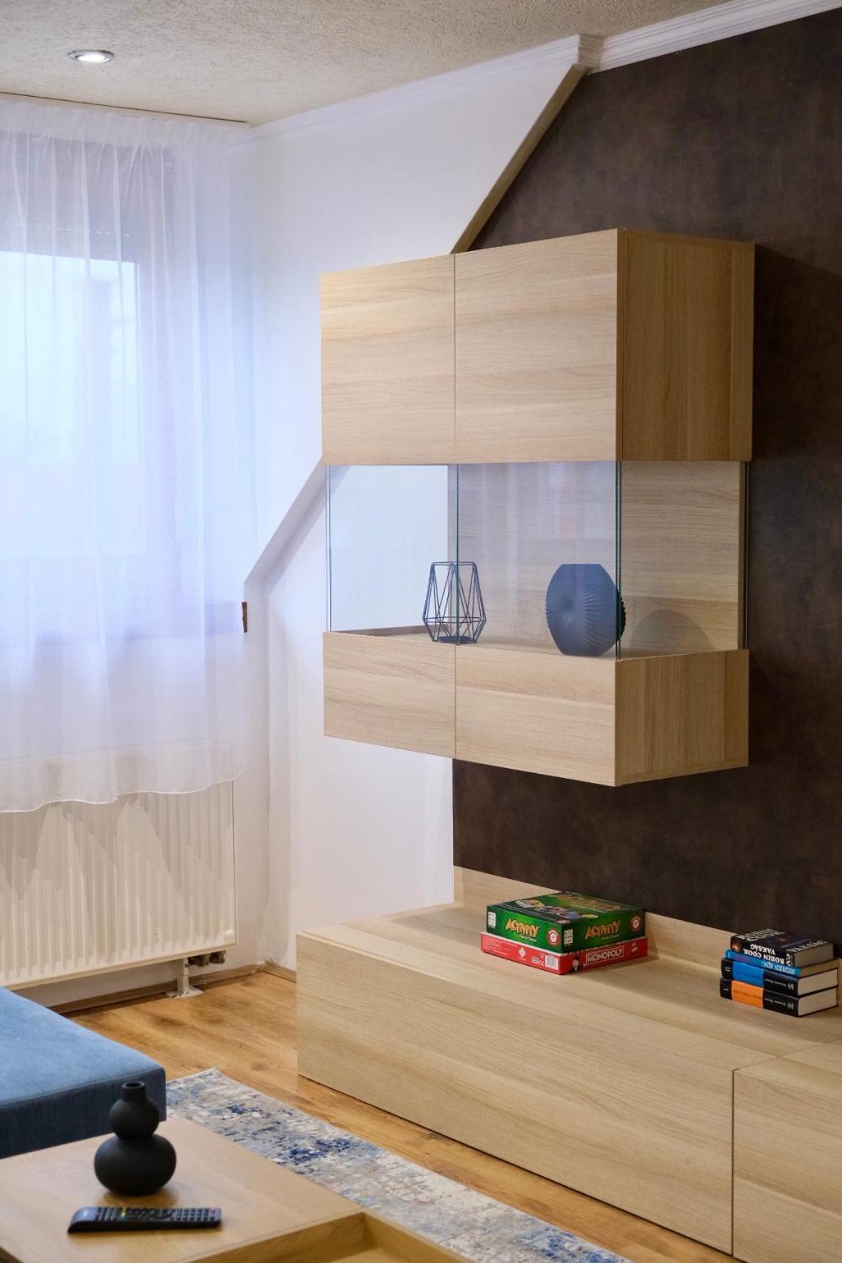 Apartman Tron 2